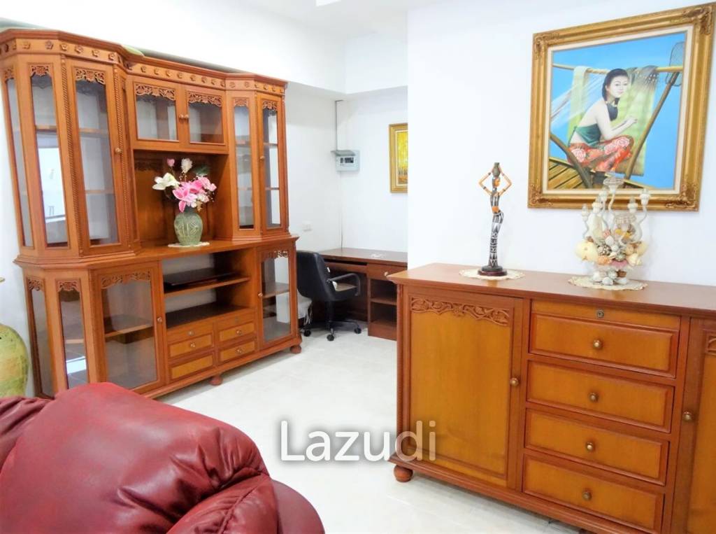 2 Bed 2 Bath 122 SQ.M Jomtien Shining Star