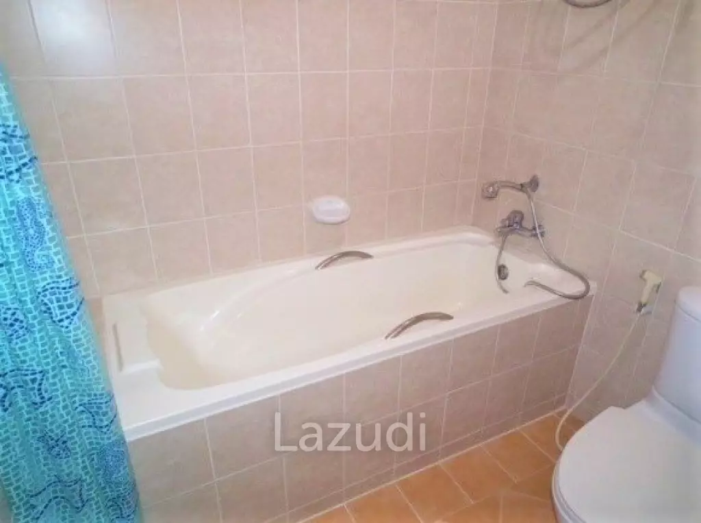 2 Bed 2 Bath 122 SQ.M Jomtien Shining Star