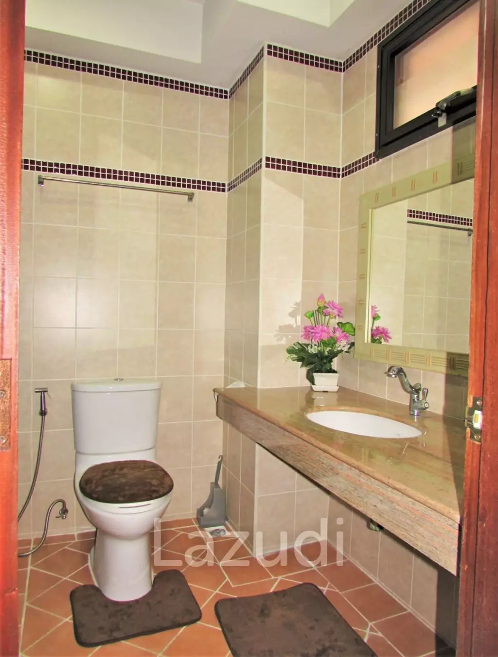 2 Bed 2 Bath 122 SQ.M Jomtien Shining Star