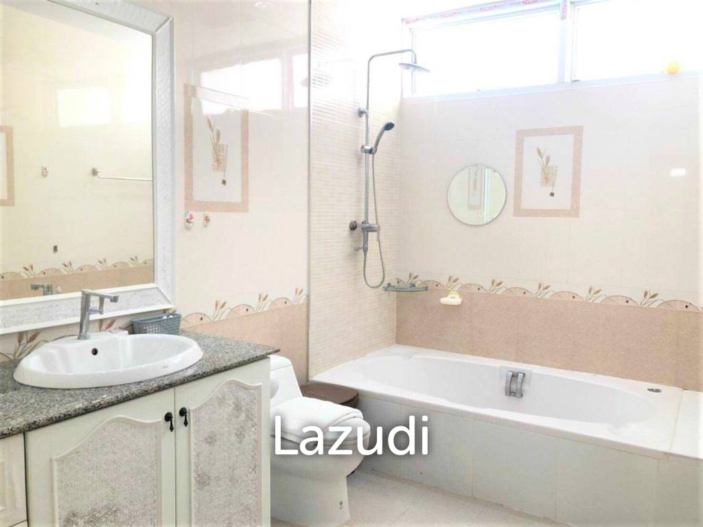 Pattaya Lagoon House For Sale