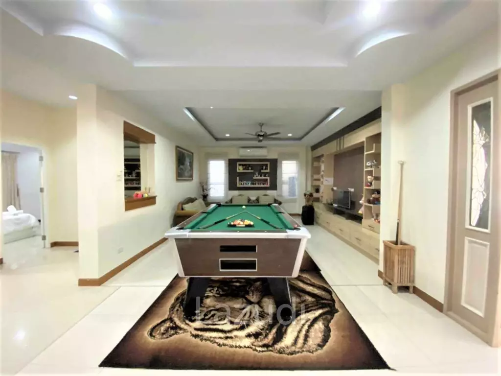 Pattaya Lagoon House For Sale