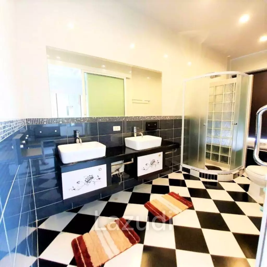 Baan Piam Mongkhon House For Sale