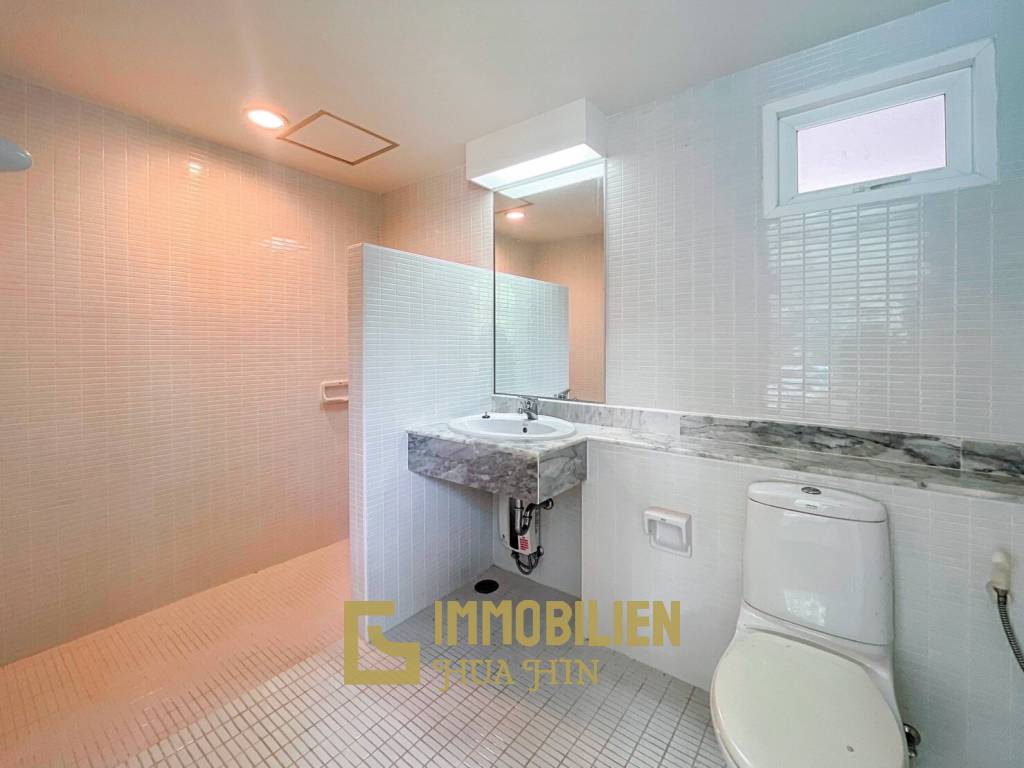 196 metro cuadrado 4 ` 3 Baño Condominio de Venta