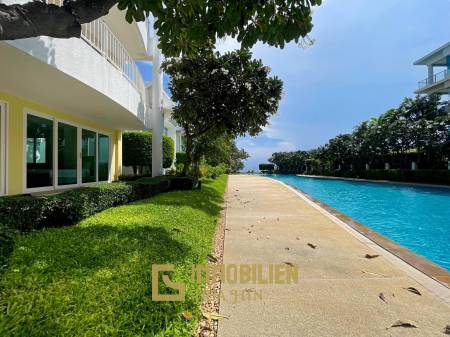 Baan Saechuan: 4 Bed Beachfront Condo