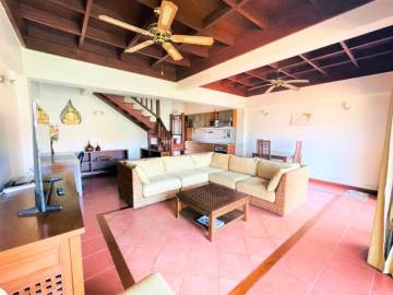 1 Bed 2 Bath 90 SQ.M Chateau Dale Thabali Condo