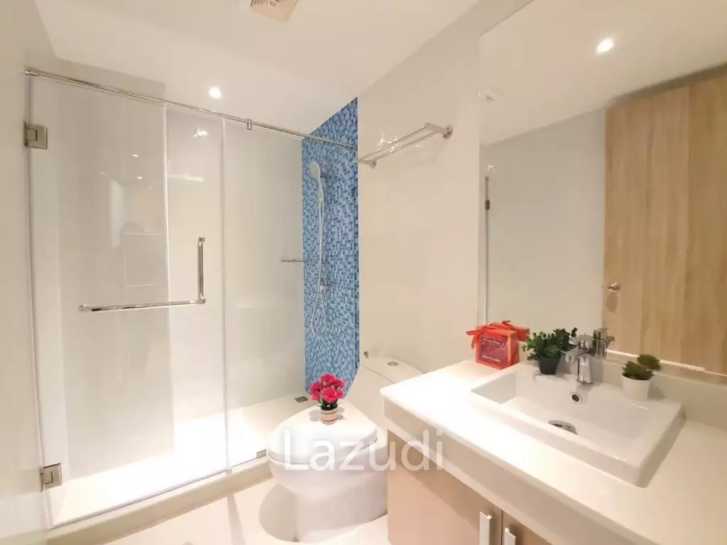 Studio 1 Bath 29 SQ.M Estanan Condo