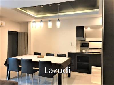 Jomtien Pool Villa House For Sale in Pattaya