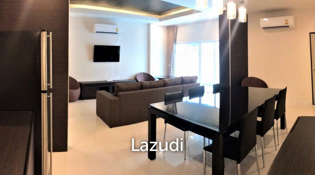 Jomtien Pool Villa House For Sale in Pattaya