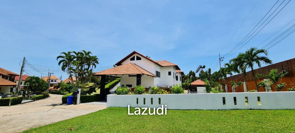 Paradise Villa Luxury House for Sale Pattaya