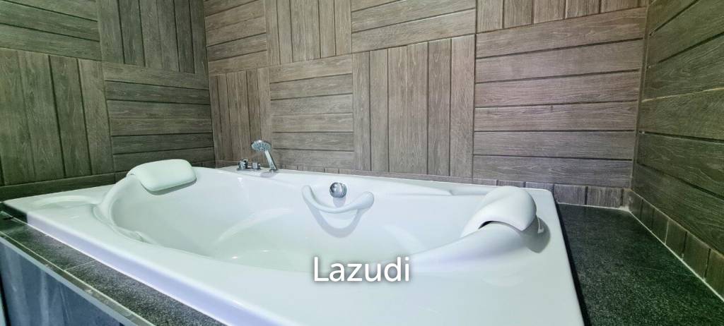 Paradise Villa Luxury House for Sale Pattaya