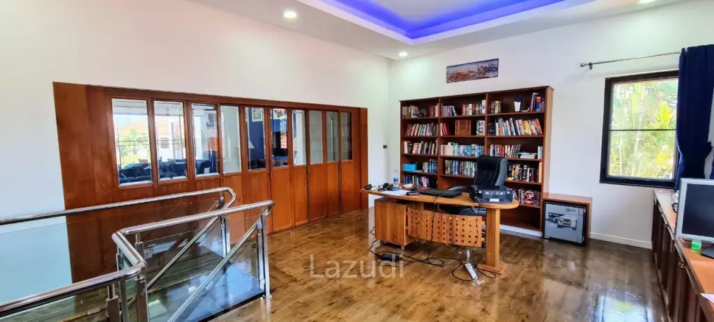 Paradise Villa Luxury House for Sale Pattaya