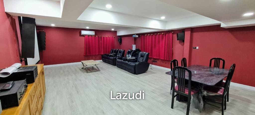 Paradise Villa Luxury House for Sale Pattaya