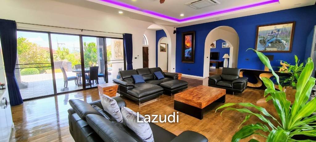 Paradise Villa Luxury House for Sale Pattaya