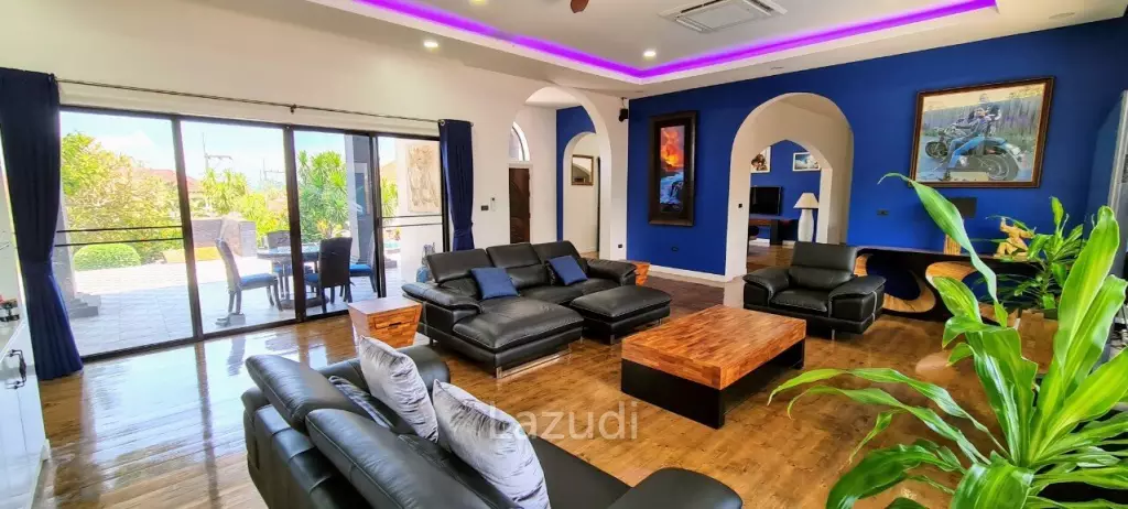 Paradise Villa Luxury House for Sale Pattaya