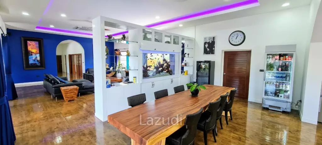 Paradise Villa Luxury House for Sale Pattaya