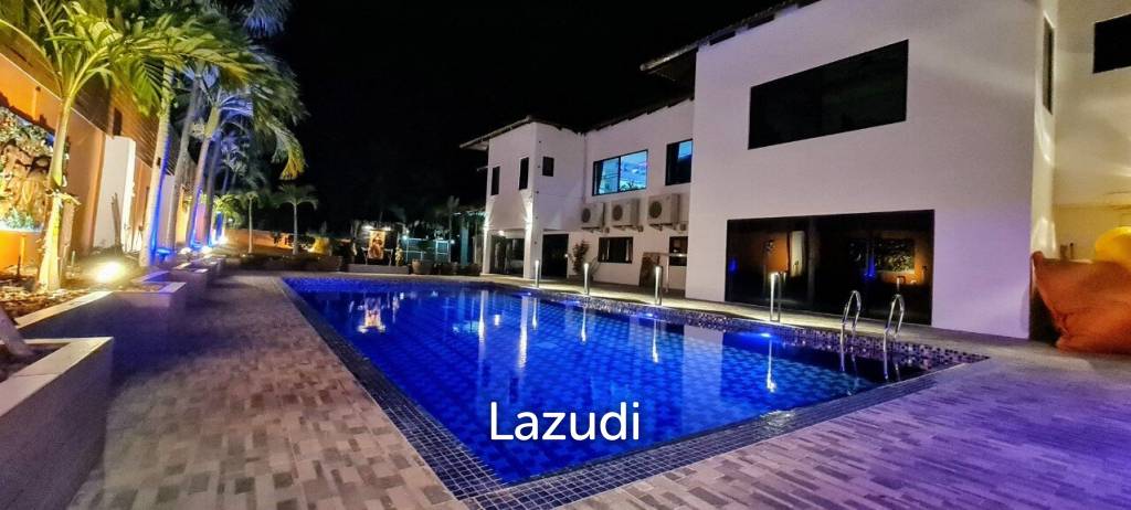 Paradise Villa Luxury House for Sale Pattaya