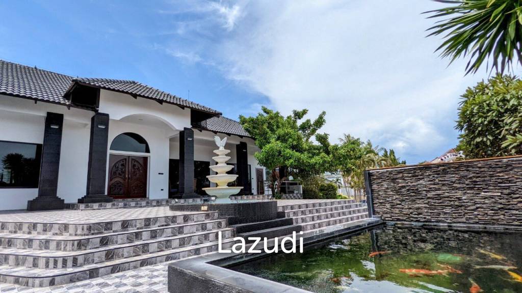 Paradise Villa Luxury House for Sale Pattaya