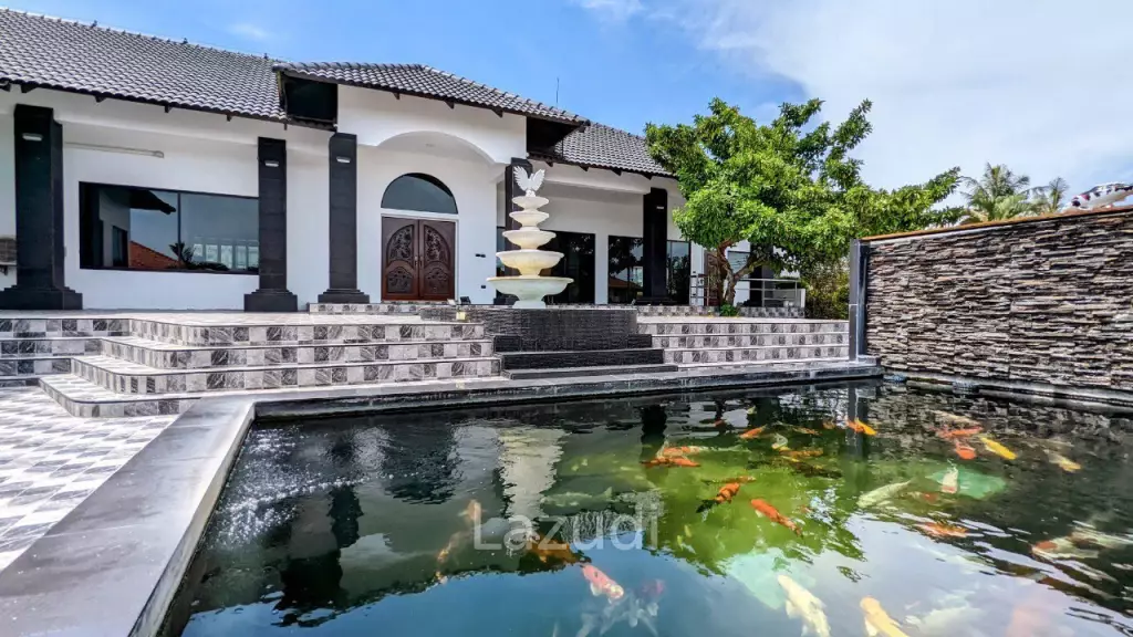 Paradise Villa Luxury House for Sale Pattaya