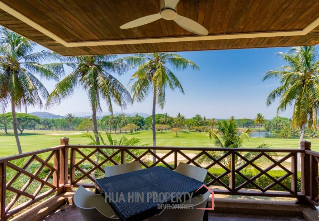 PALM HILL CONDO : 2 bed great view