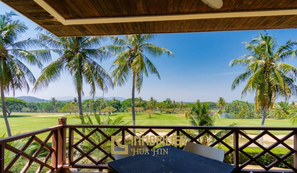 PALM HILL CONDO : 2 bed great view