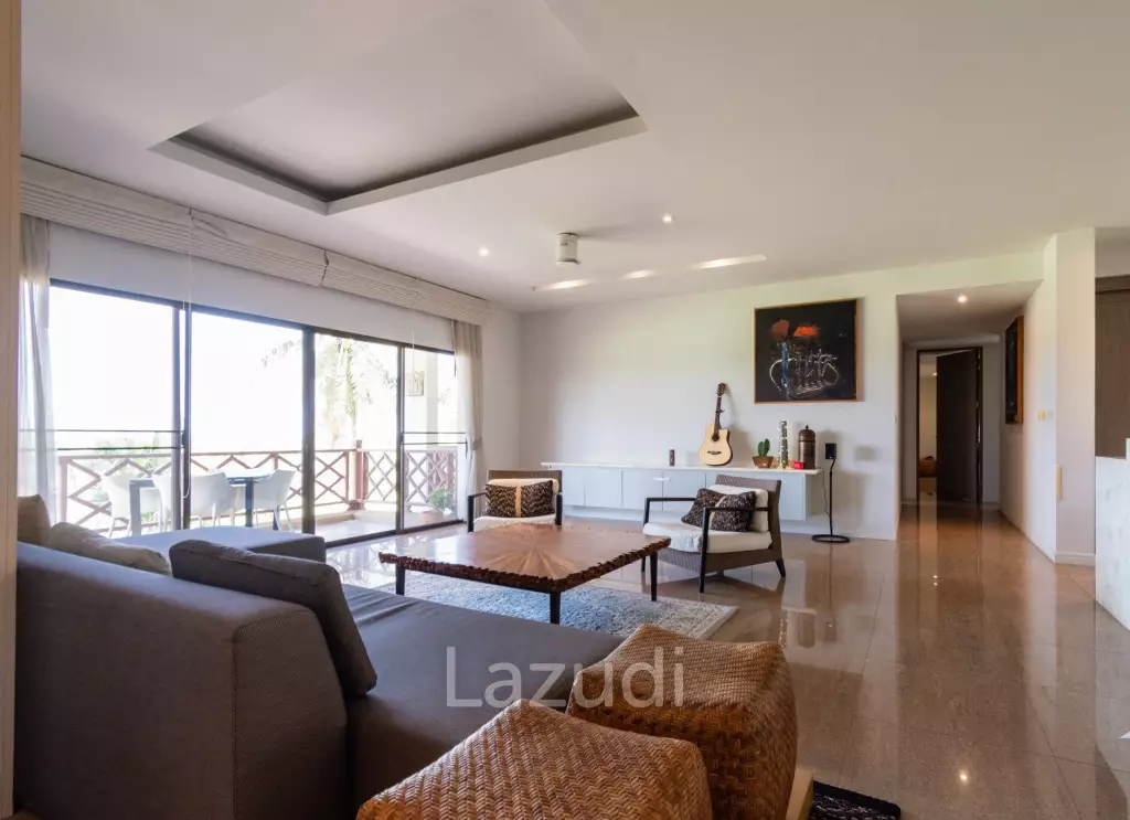 PALM HILL CONDO : 2 bed great view