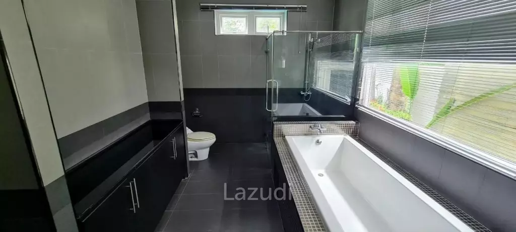 Palm Oasis Pool Villa for Sale in Pattaya