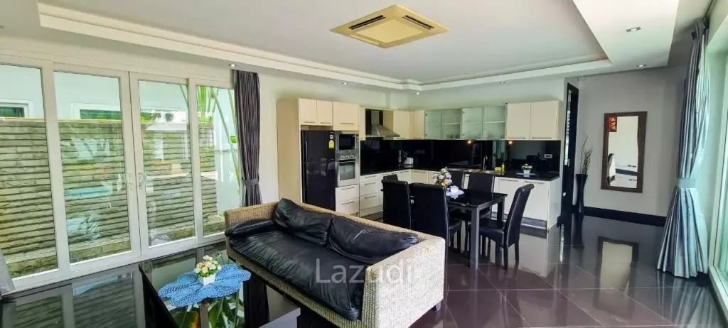 Palm Oasis Pool Villa for Sale in Pattaya