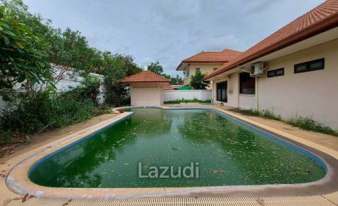 Grange Park Villa House for Sale in Pattaya