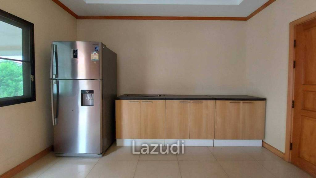 Grange Park Villa House for Sale in Pattaya