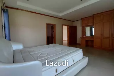 Grange Park Villa House for Sale in Pattaya
