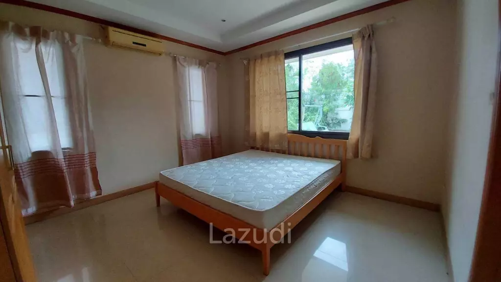 Grange Park Villa House for Sale in Pattaya