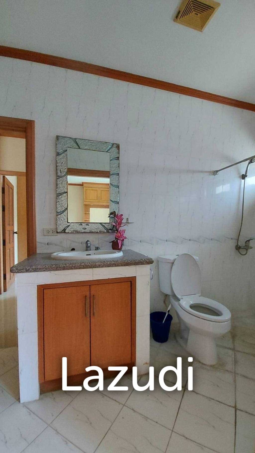 Grange Park Villa House for Sale in Pattaya