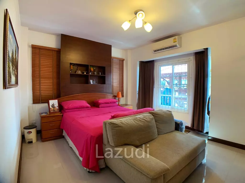 3Bedrooms House for Sale in Pattaya