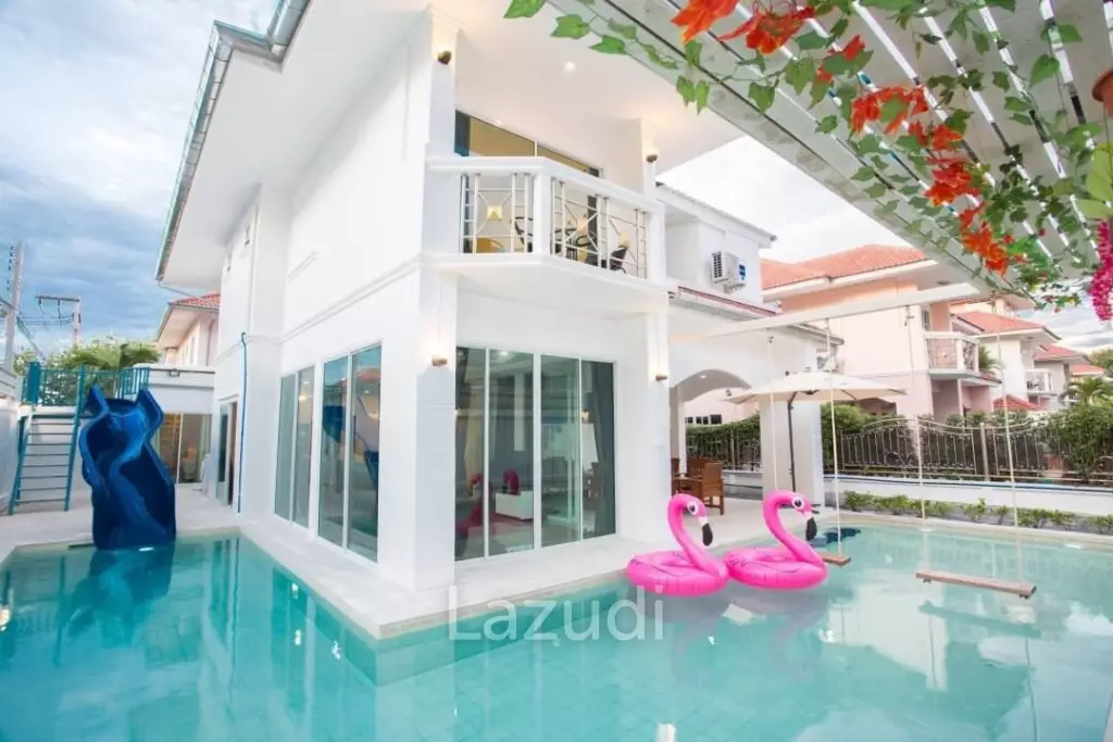 View Point Villa Jomtien for Sale in Pattaya