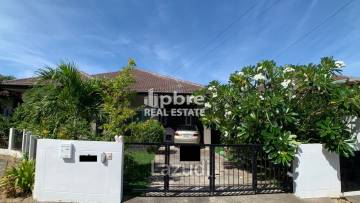 Ban Panalee House for Sale in Huay Yai