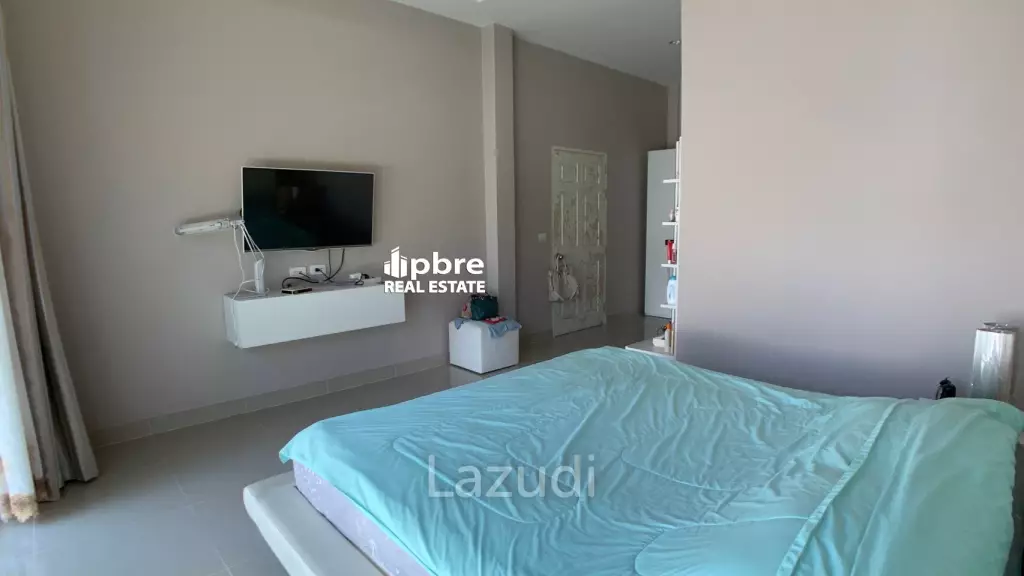 Ban Panalee House for Sale in Huay Yai
