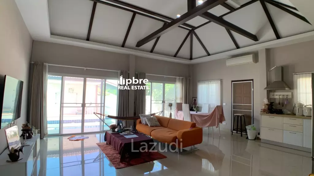 Ban Panalee House for Sale in Huay Yai