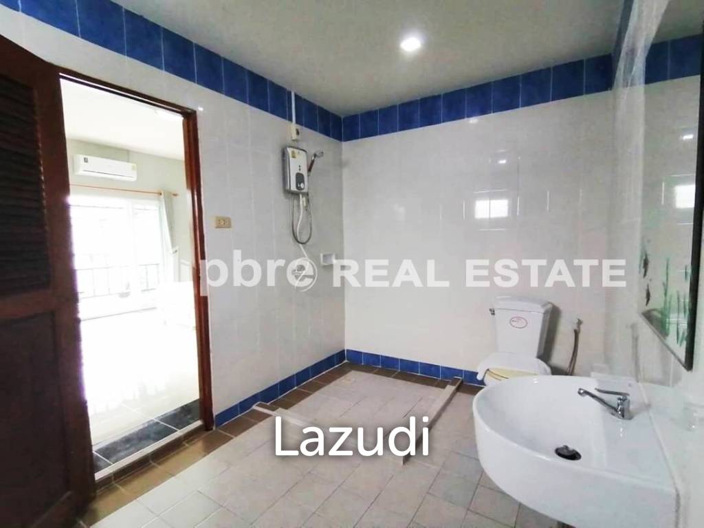 4 Bedrooms House For Sale In East Pattaya