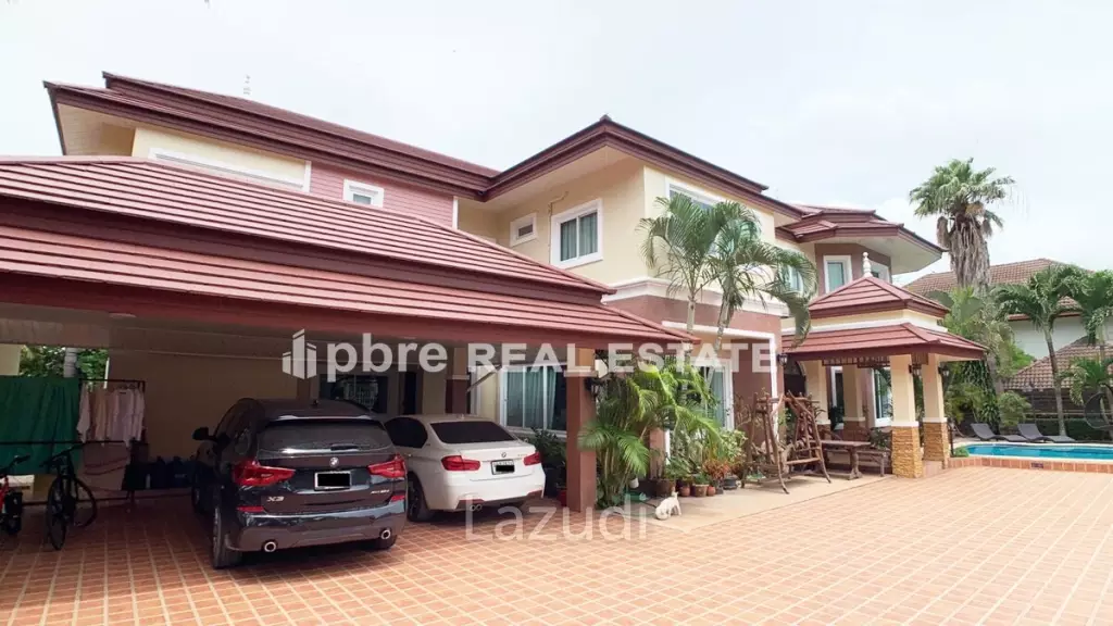 5 Bed 600 SQ.M Luxury House in East Pattaya