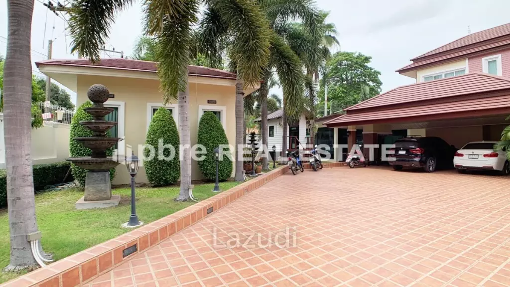 5 Bed 600 SQ.M Luxury House in East Pattaya