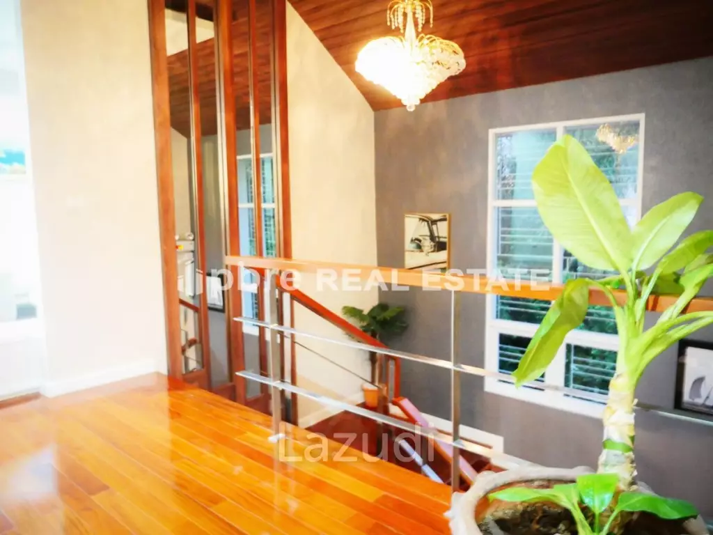 5 Bed 600 SQ.M Luxury House in East Pattaya