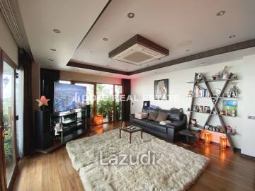 2 Bed 2 Bath 140 SQ.M View Talay 5 Condominium
