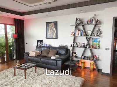 2 Bed 2 Bath 140 SQ.M View Talay 5 Condominium