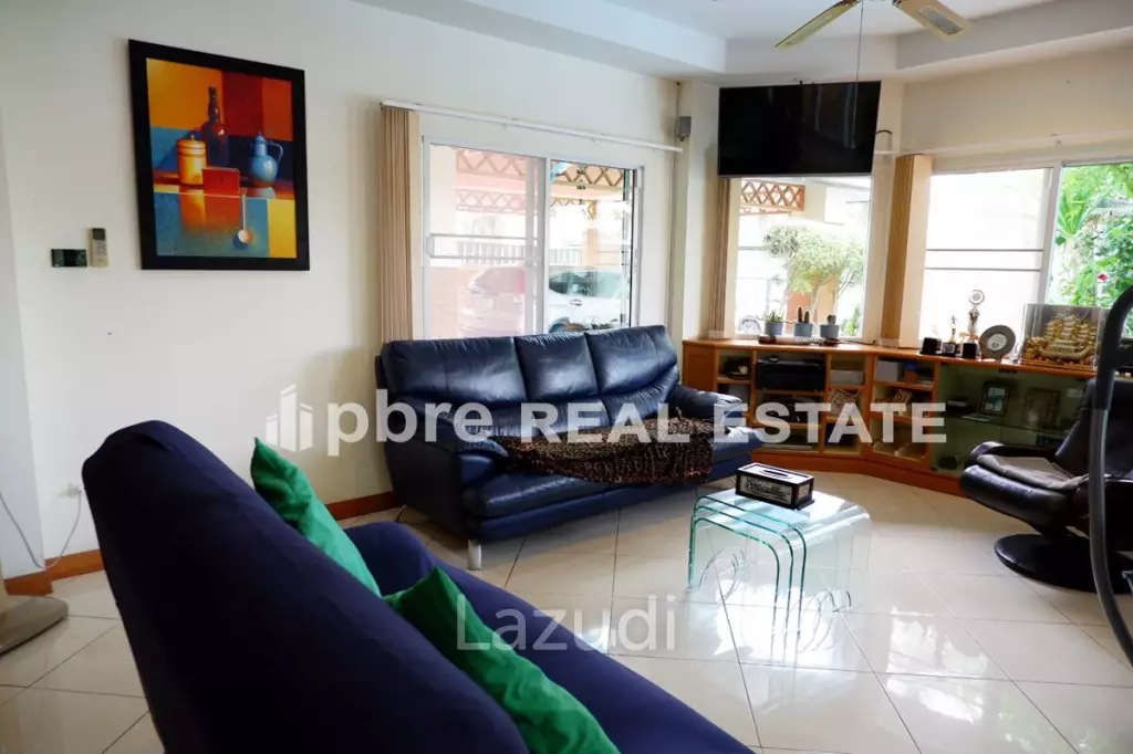 Pool Villa East Pattaya for Sale