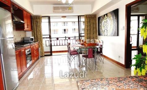 Condo at Shining Star for Sale in Jomtien