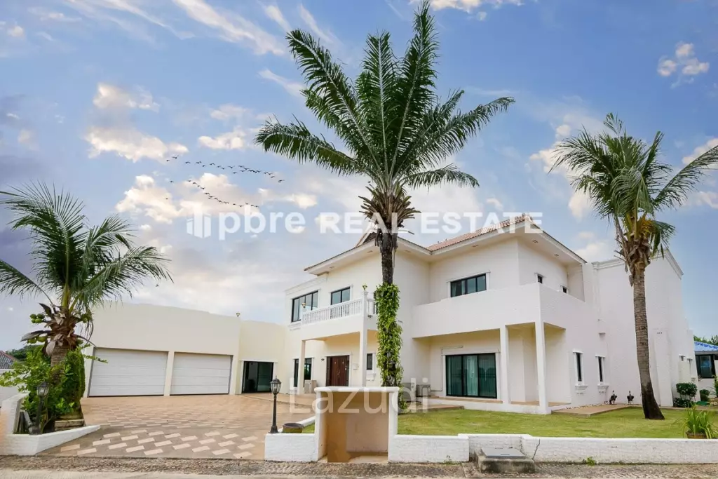 Modern Style House for Sale in East Pattaya