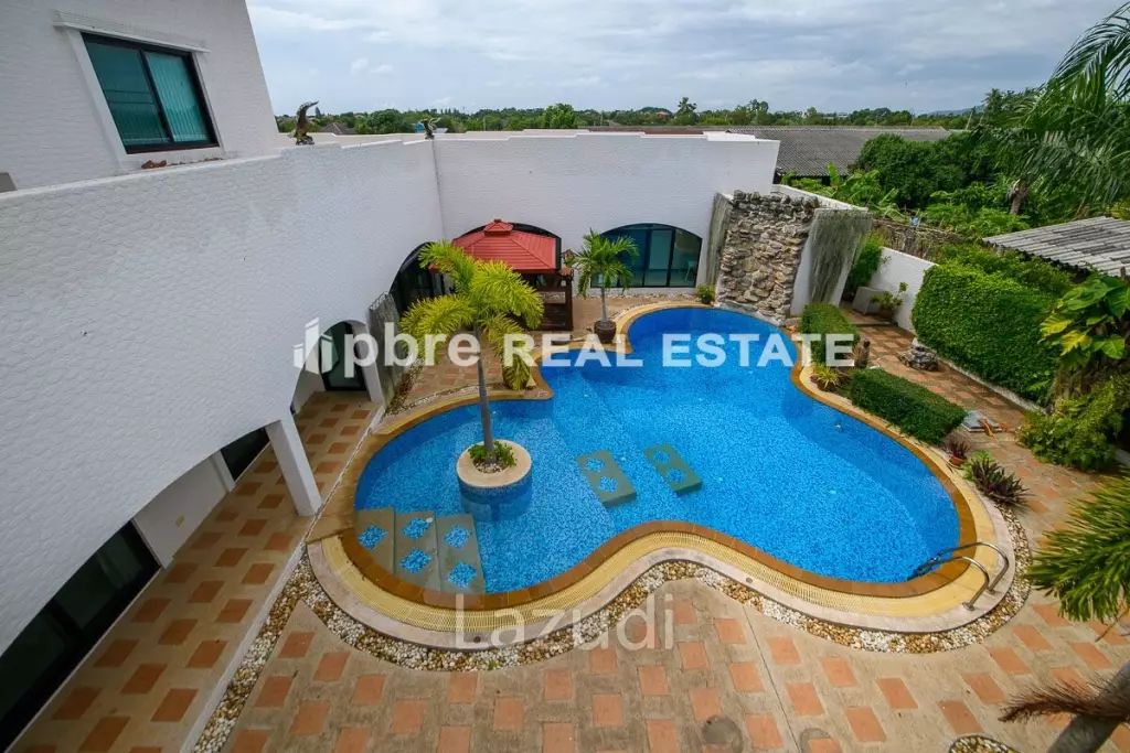 Modern Style House for Sale in East Pattaya