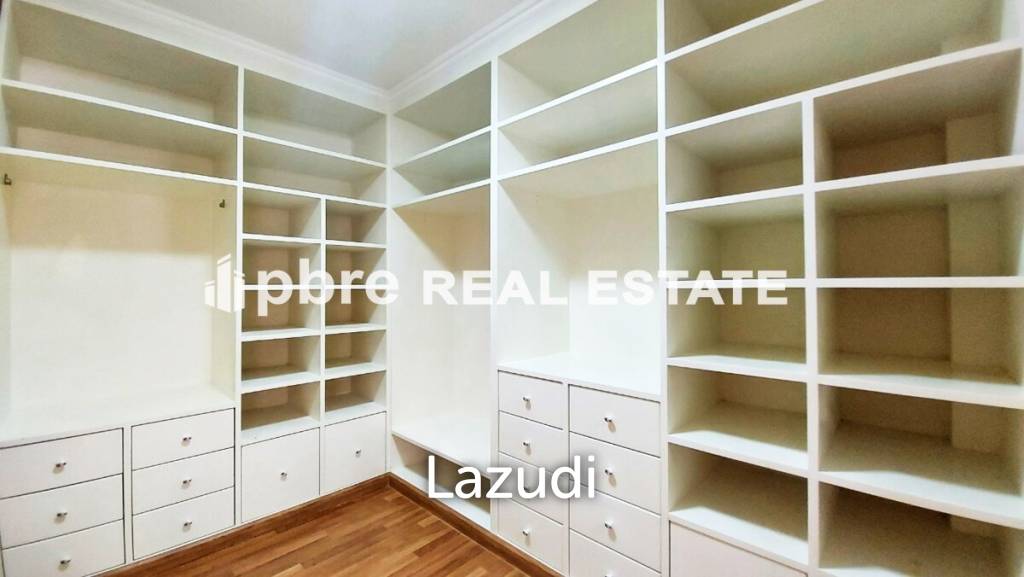 Large Unfurnished House for Sale in Pattaya