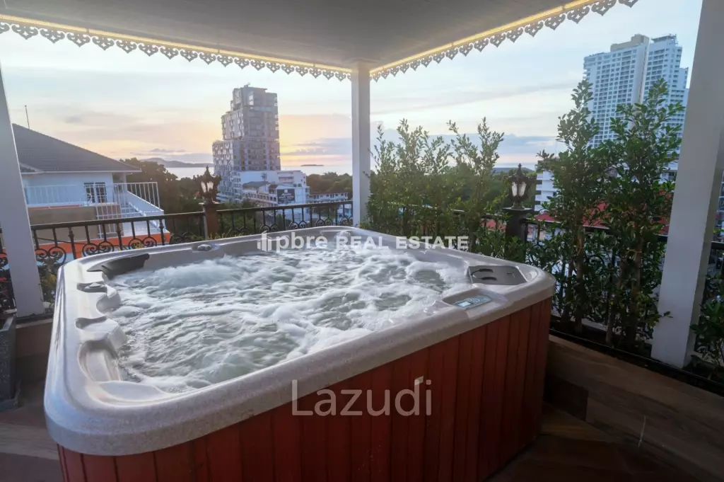 Amazing Penthouse Condo Pratumnak Pattaya