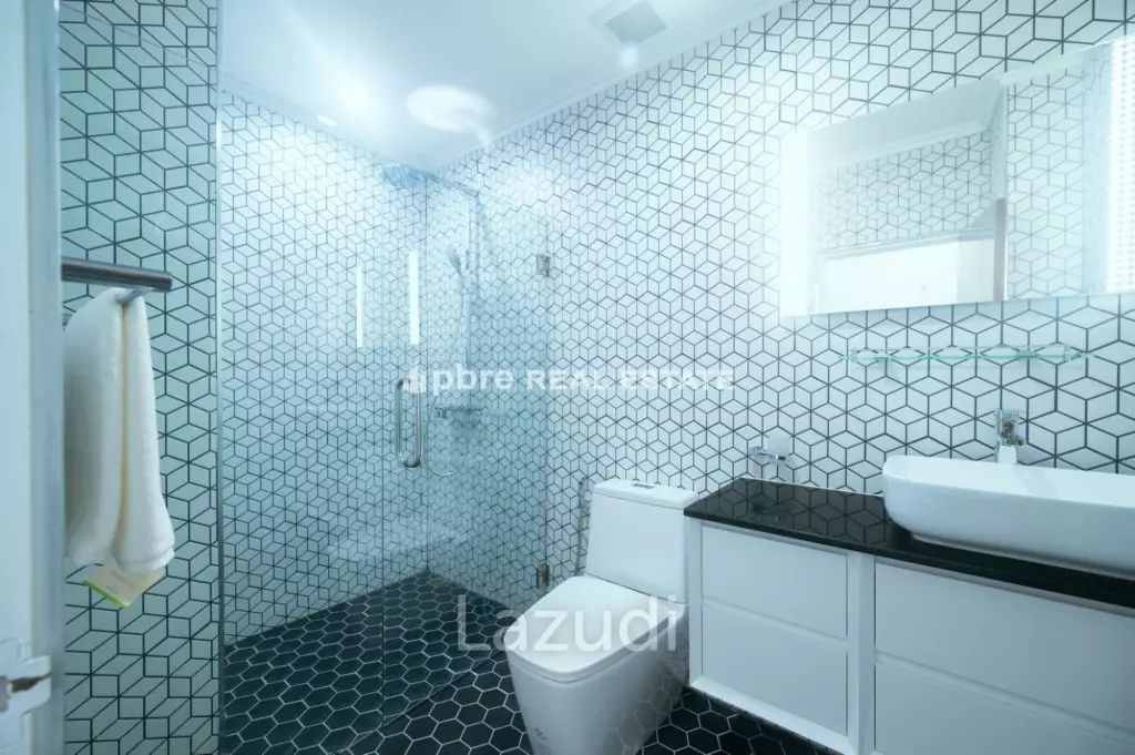 Amazing Penthouse Condo Pratumnak Pattaya